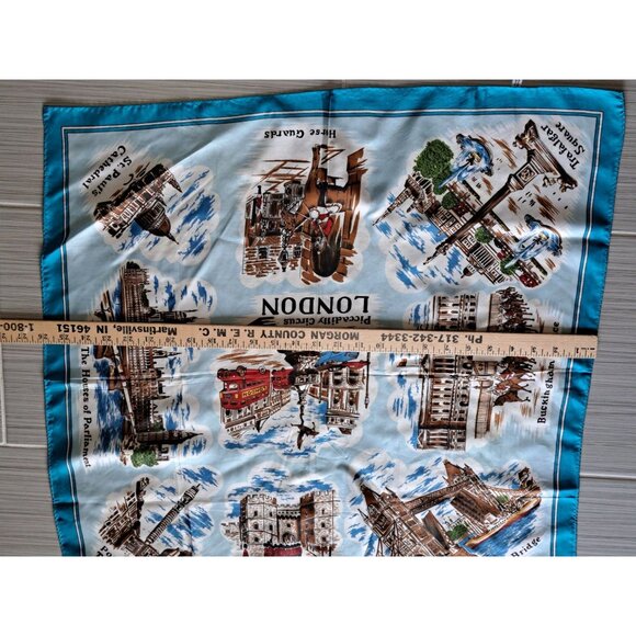 Vintage 1970's London Souvenir Silk Scarf Featuring Iconic Landmarks & Scenes Bl - Picture 7 of 9